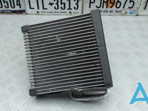 Охладитель воздуха 95018026 GM