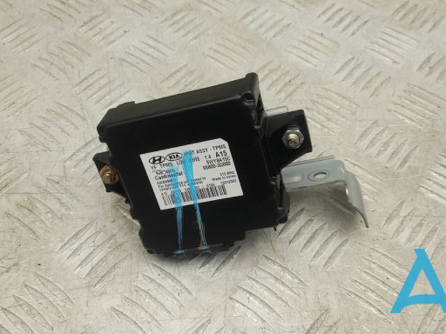 958003Q000 HYUNDAI купить в Днепр