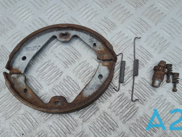 95835292500 PORSCHE Колодки ручника (стояночного тормоза) купить в Винница