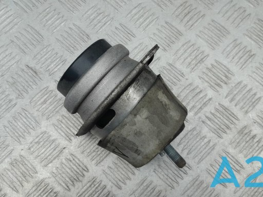 95837504910 PORSCHE Подушка (опора) двигателя левая/правая купить в Тернополь
