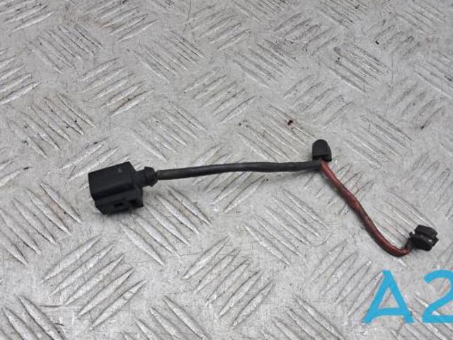  Датчик износа тормозных колодок задний 97060914500 PORSCHE