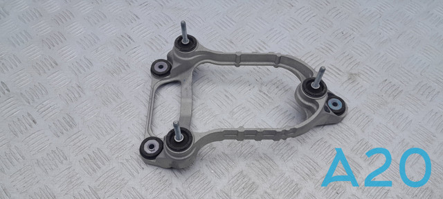 Кронштейн компрессора кондиционера 97703GI000 HYUNDAI