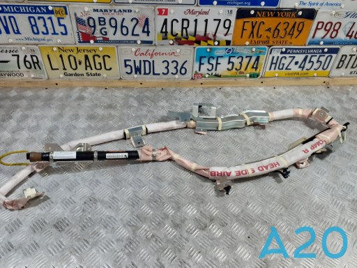 Шторка боковая правая 98251FG000 SUBARU