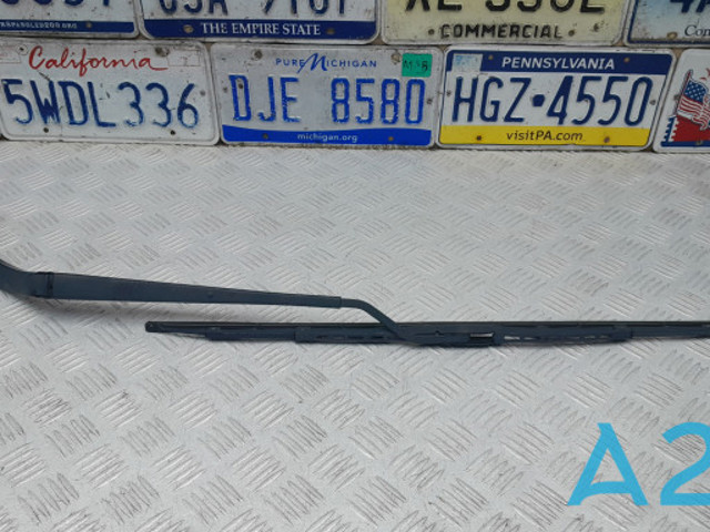 98311D7000 HYUNDAI Поводок стеклоочистителя купить в Черновцы