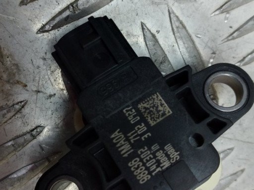 Датчик AIRBAG передний 988361MA0A NISSAN