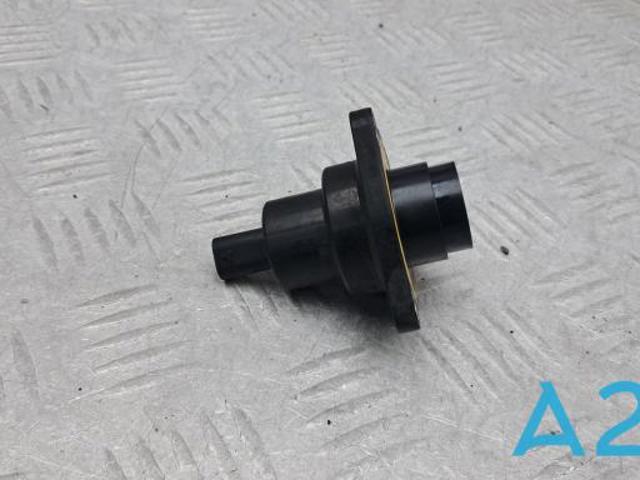 Клапан рециркуляции наддувочного воздуха турбины A0001532859 MERCEDES