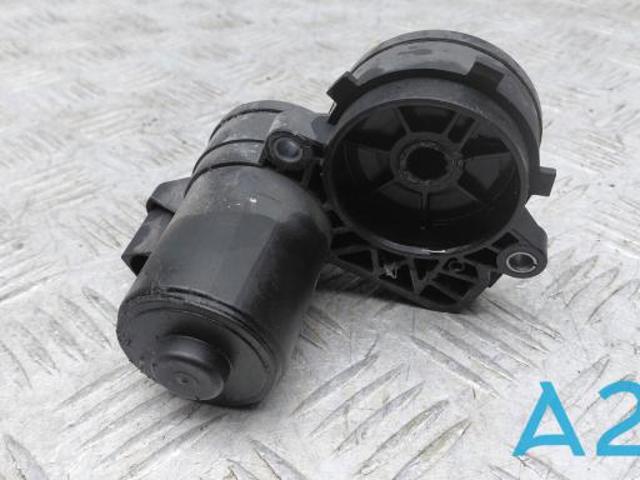 Мотор привода тормозного суппорта заднего A0009061303 MERCEDES