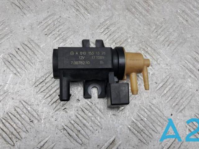 Клапан соленоид регулирования заслонки EGR A0081535428 MERCEDES