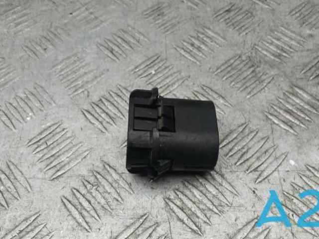 Подушка радиатора охлаждения A0995040002 MERCEDES