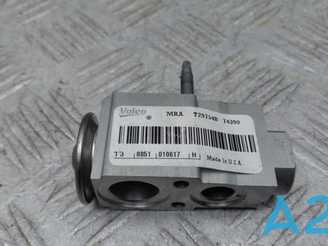 Клапан расширительный A0998300600 MERCEDES