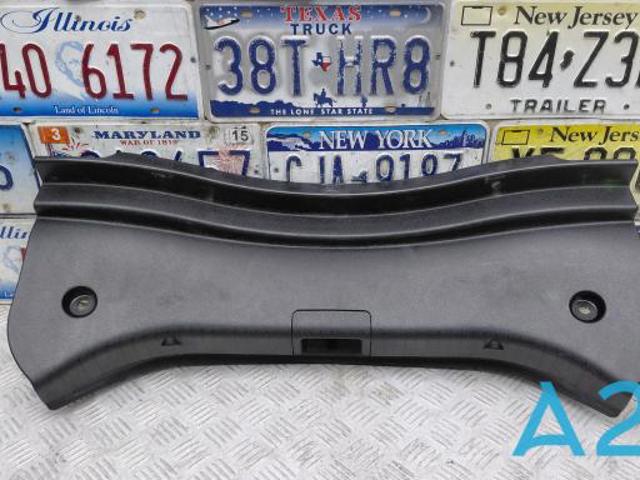Накладка перегородки A11769051009051 MERCEDES