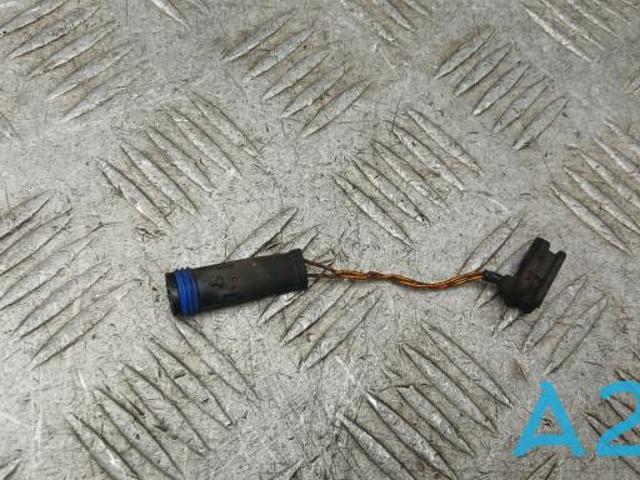 1645401017 MERCEDES Датчик износа тормозных колодок передний правый купить в Чернигов