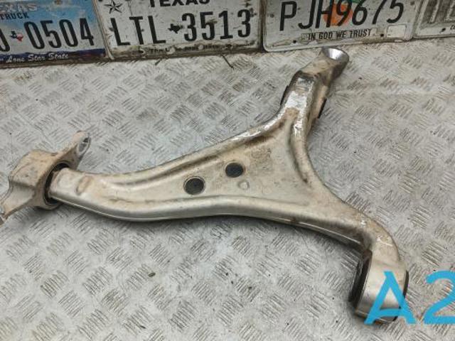 MERCEDES A1663300207 Нижний рычаг в наличии Ужгород