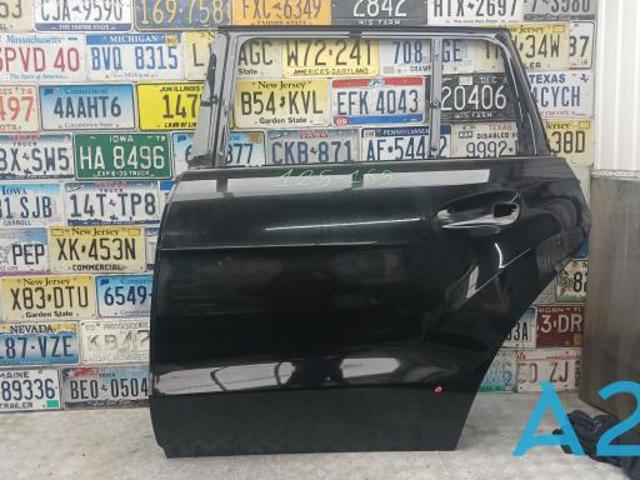 Дверь пассажирская задняя левая A1667300305 MERCEDES