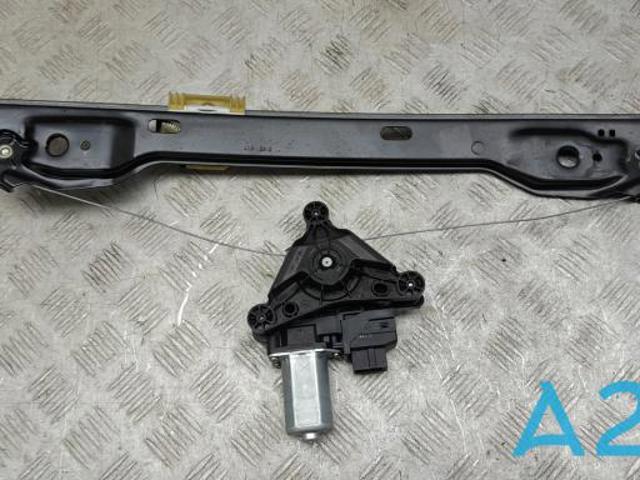  Механизм стеклоподъемника правой задней двери A1667305200 MERCEDES