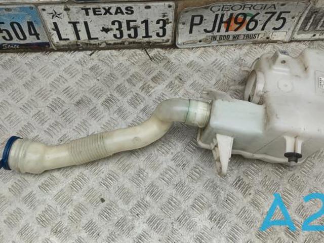 Бачок омывателя стекла A1668690420 MERCEDES