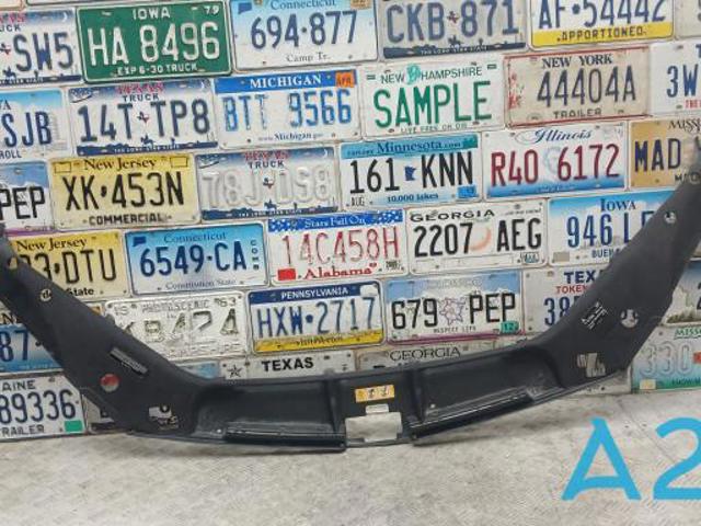Воздуховод радиатора верхний A1668842922 MERCEDES
