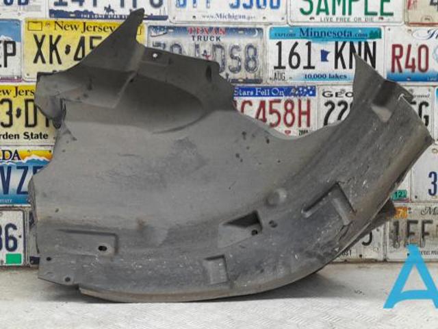 Подкрылок крыла переднего левый задний A1668847622 MERCEDES