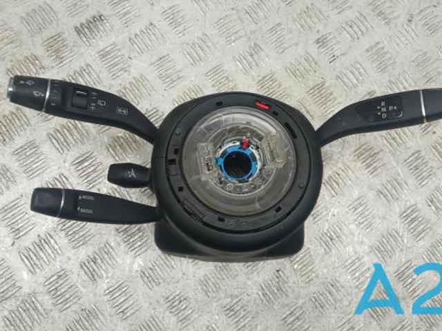Переключатель подрулевой A1669009907 MERCEDES