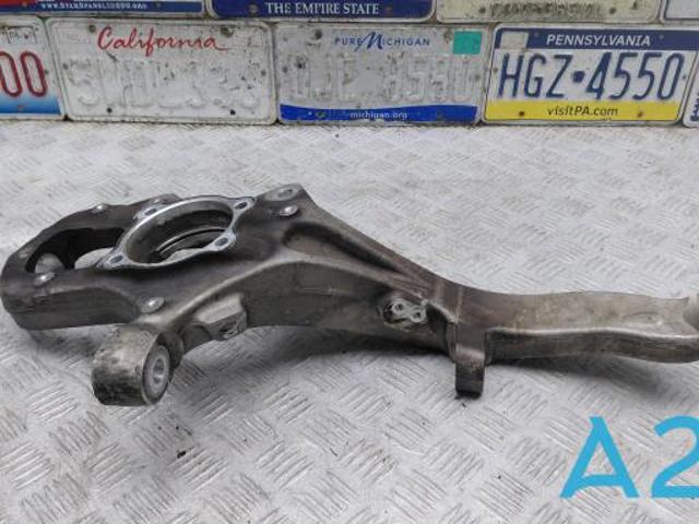 Цапфа поворотная правая A1673322600 MERCEDES