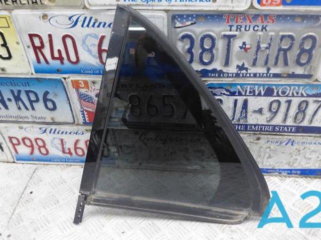 Стекло-форточка двери, задней, левой A1677301308 MERCEDES