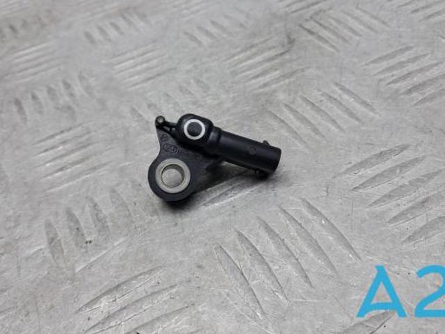 Датчик AIRBAG передний A1679050700 MERCEDES