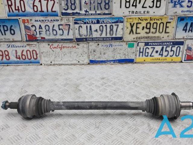 Полуось задняя, левая A2053504019 MERCEDES