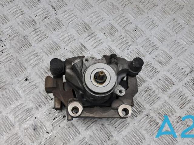 Суппорт тормозной левый задний A2054230181 MERCEDES