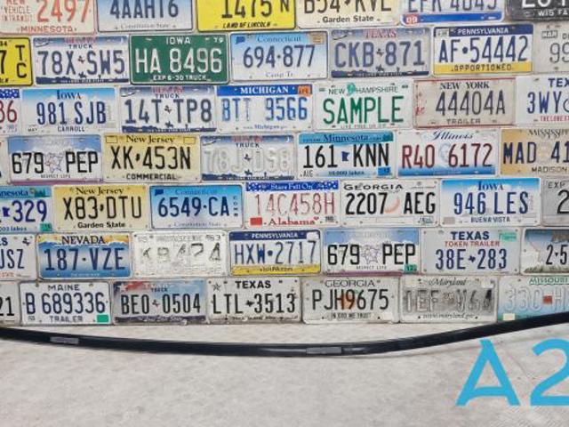 Накладка крыши левая A2056900182 MERCEDES