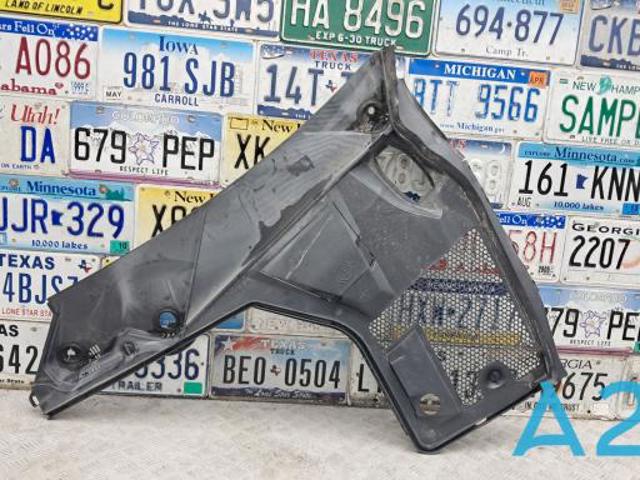 Водосток лобового стекла, жабо A2058308902 MERCEDES