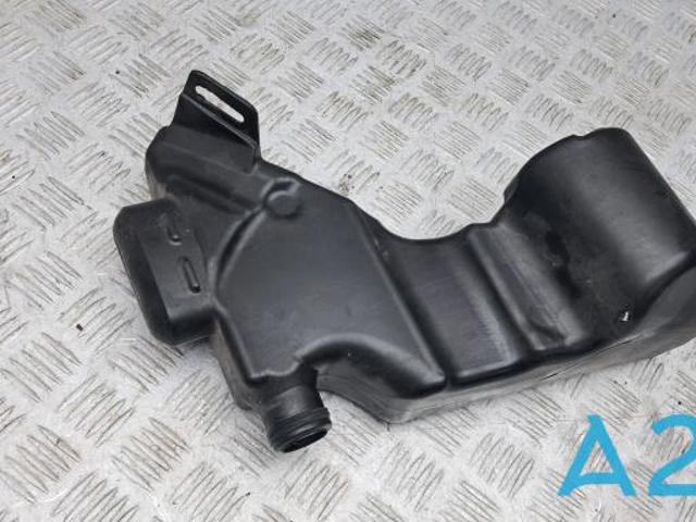 Водяной бачок омывателя стекла A2058690020 MERCEDES