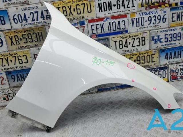 Переднее правое крыло A2058800218 MERCEDES