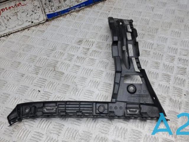 Направляющая заднего бампера, левая A2058801702 MERCEDES