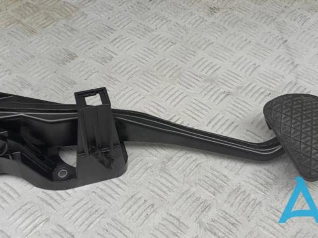 Ппривод тормозного крана A2462900501 MERCEDES