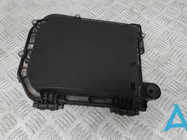 MERCEDES A2760903901 Корпус воздушного фильтра левый в наличии Житомир
