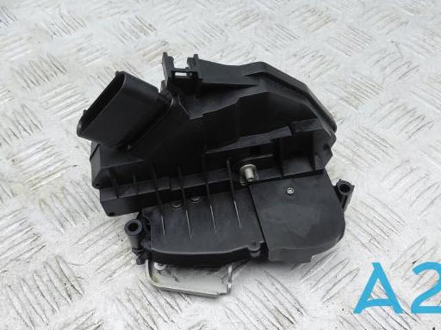AE8Z5421813F Замок водительской двери купить Кривой Рог