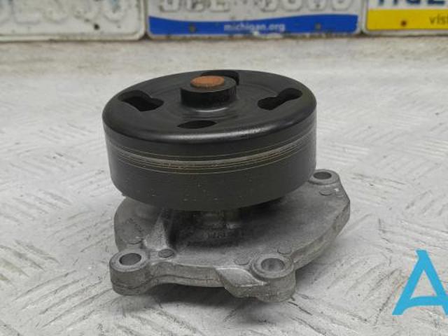 Насос водяной B10101KC0C NISSAN