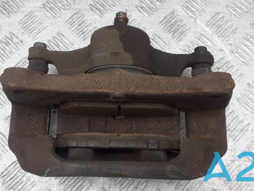 Супорт тормзной B4Y73399ZC MAZDA