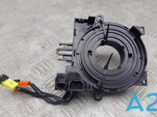Кольцо контактное, шлейф руля B55546FK1C NISSAN