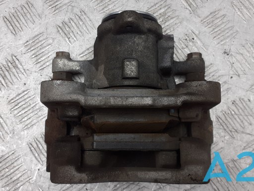 Тормозной суппорт правый задний BAY02661X MAZDA