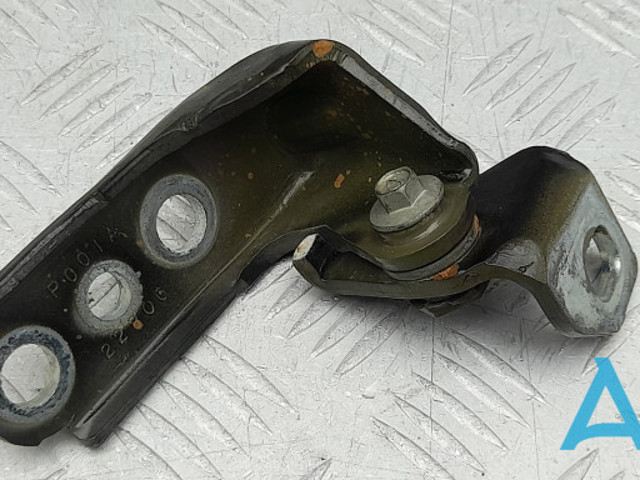 Петля двери передней правой BB5Z7822800A FORD