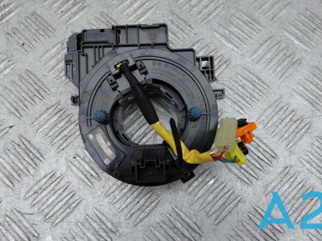 Кольцо контактное, шлейф руля BDGG66CS0C MAZDA