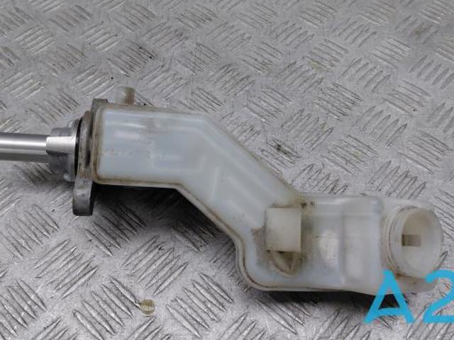 Цилиндр главный тормоза (гидротормозов) BDYV4340Z MAZDA
