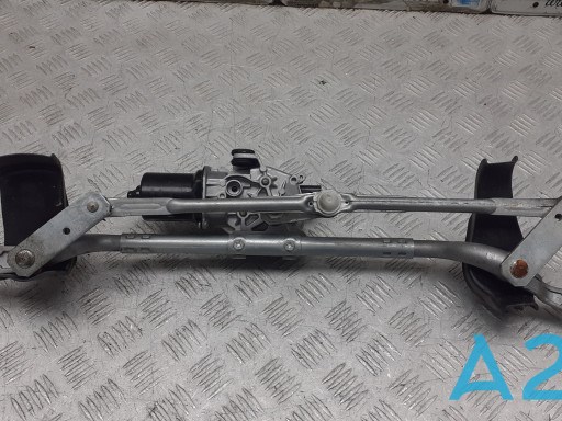 Трапеция щеток лобового стекла BHS267360A MAZDA