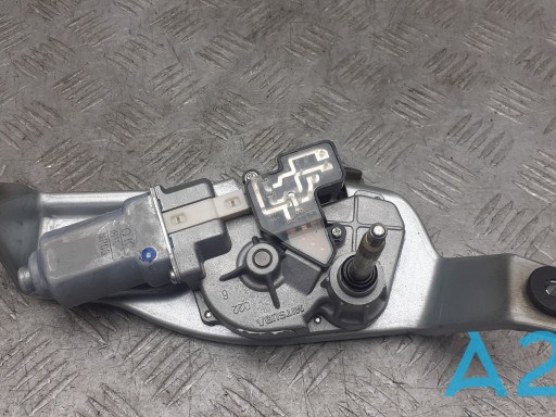 Моторчик заднего стеклоочистителя BJT667450 MAZDA