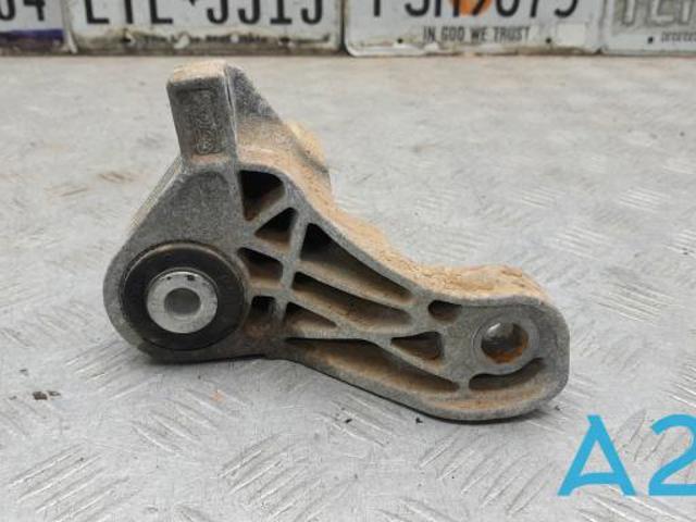Кронштейн КПП BV6Z6E042C FORD