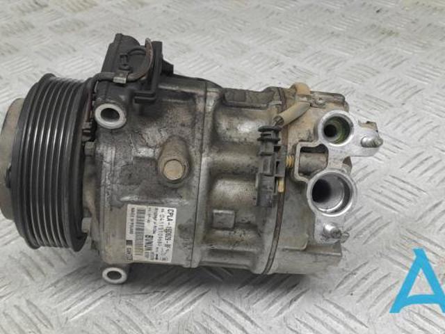 Насос кондиционера C2D45382 JAGUAR
