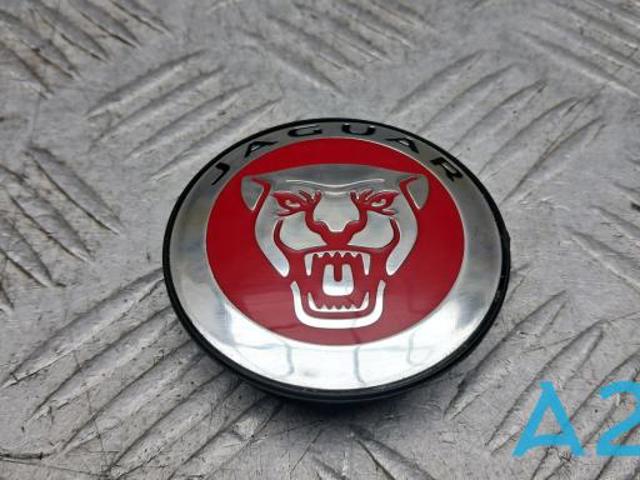 Колпаки на колеса C2D47107 JAGUAR