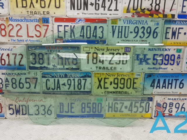 Стекло водительской двери CJ5Z7821411A FORD
