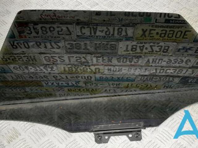 Стекло задней двери, левой CJ5Z7825713B FORD
